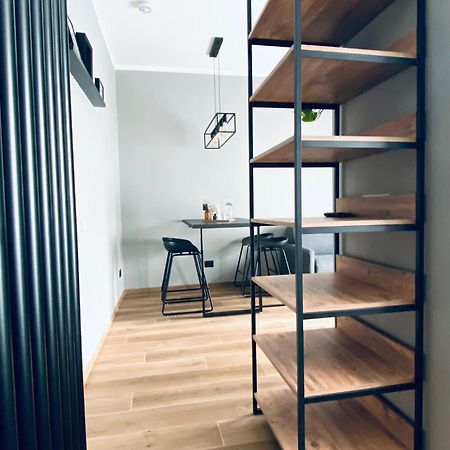M4 Black Monolocale Moderno E Funzionale Scandicci Ngoại thất bức ảnh