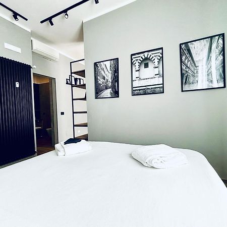 M4 Black Monolocale Moderno E Funzionale Scandicci Ngoại thất bức ảnh